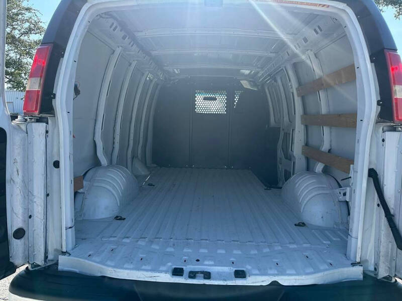 2024 Chevrolet Express 2500