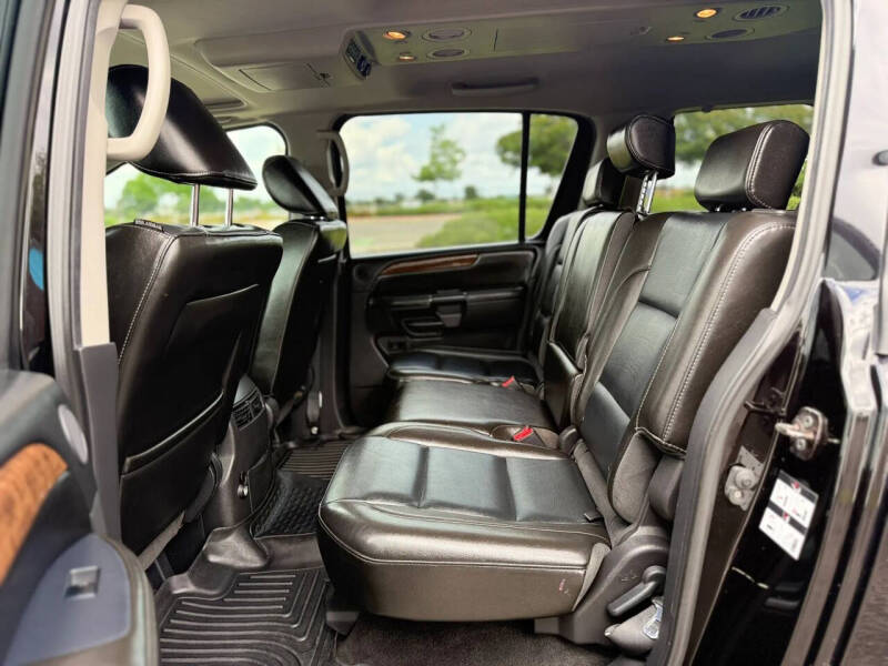 2011 Nissan Armada Platinum