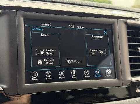 2020 Chrysler Pacifica Touring L