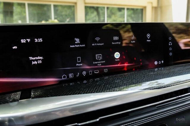 2026 Cadillac Escalade-V ESV