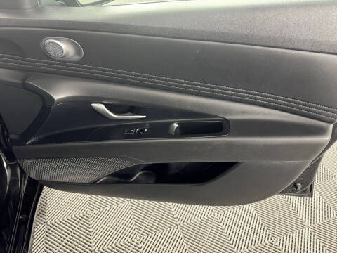 2022 Hyundai Elantra