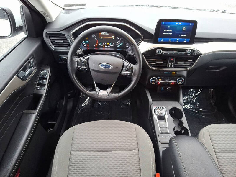 2021 Ford Escape SE