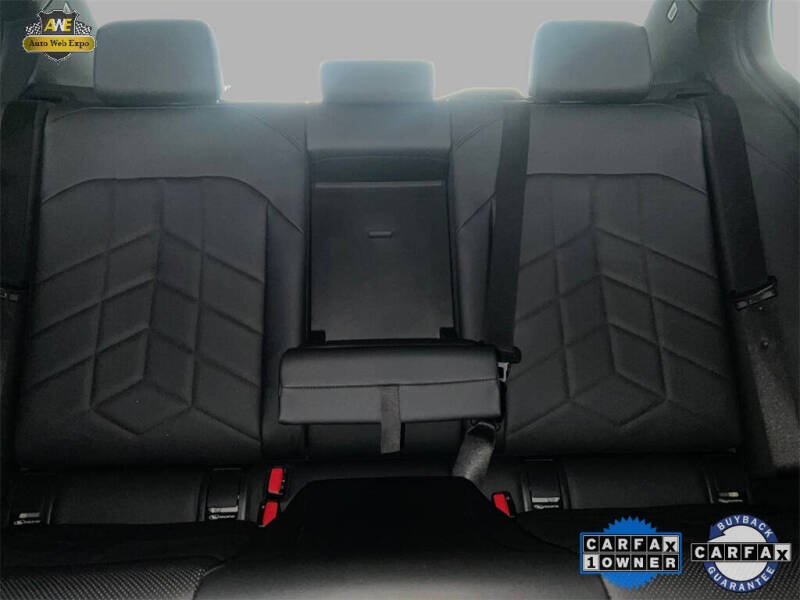 2025 BMW 5 Series 530i