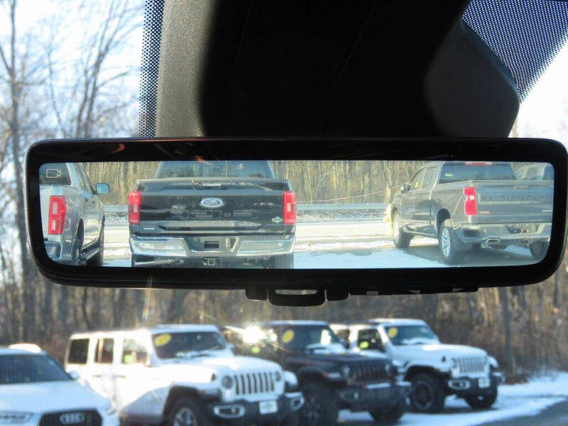 2022 Jeep Grand Wagoneer Series III