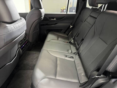 2023 Lexus LX 600 Premium