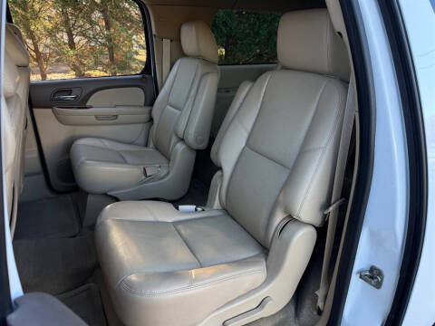 2012 Chevrolet Suburban LTZ