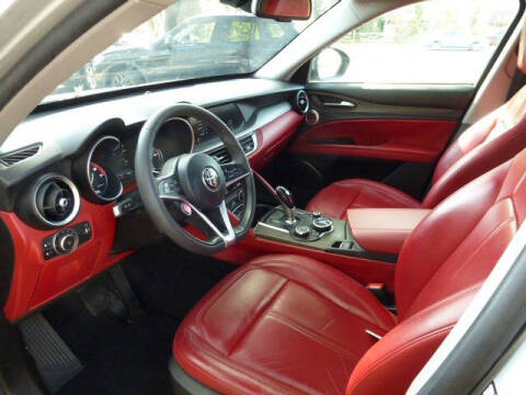 2018 Alfa Romeo Stelvio Ti