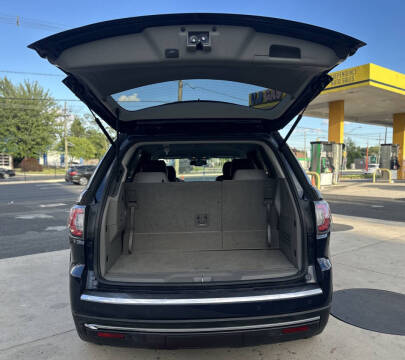 2016 GMC Acadia SLE-2