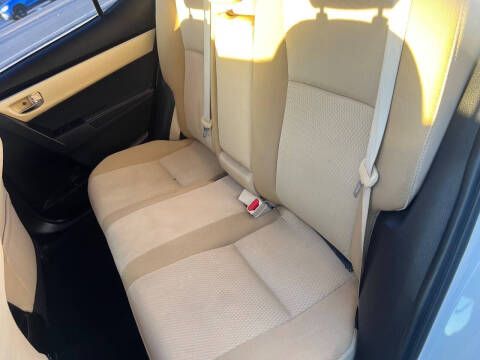 2018 Toyota Corolla LE