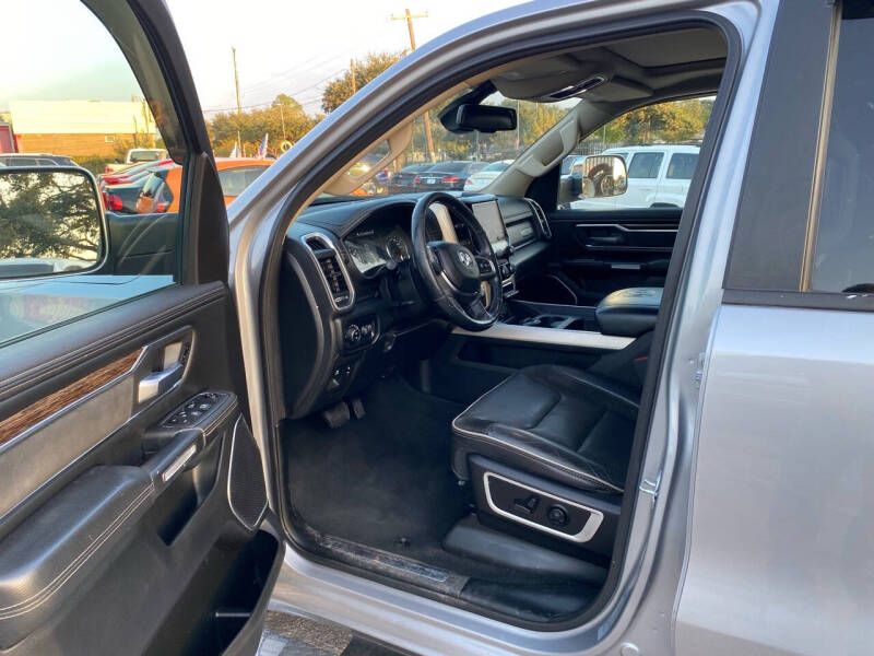 2019 RAM 1500 Laramie