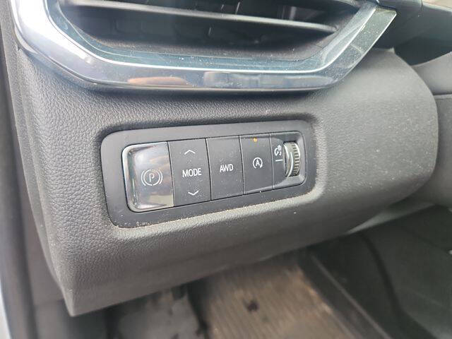 2024 GMC Acadia Elevation
