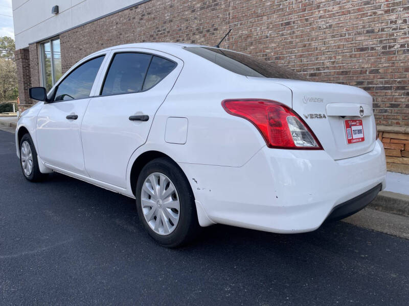 Used 2019 Nissan Versa Sedan S with VIN 3N1CN7AP5KL821588 for sale in Gainesville, GA