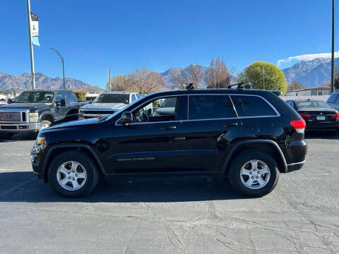 2017 Jeep Grand Cherokee Laredo