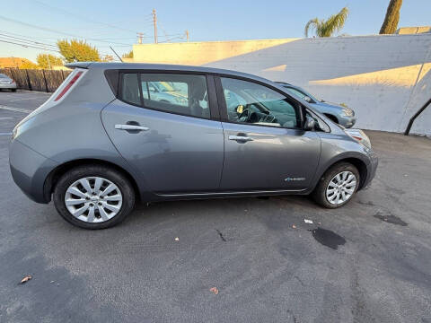 2015 Nissan LEAF S