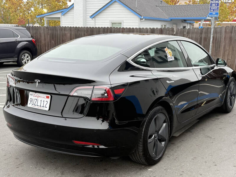 2019 Tesla Model 3 Standard Range Plus