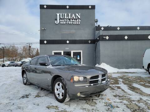 2009 Dodge Charger for sale at Julian Auto Sales, Inc. in Warren MI
