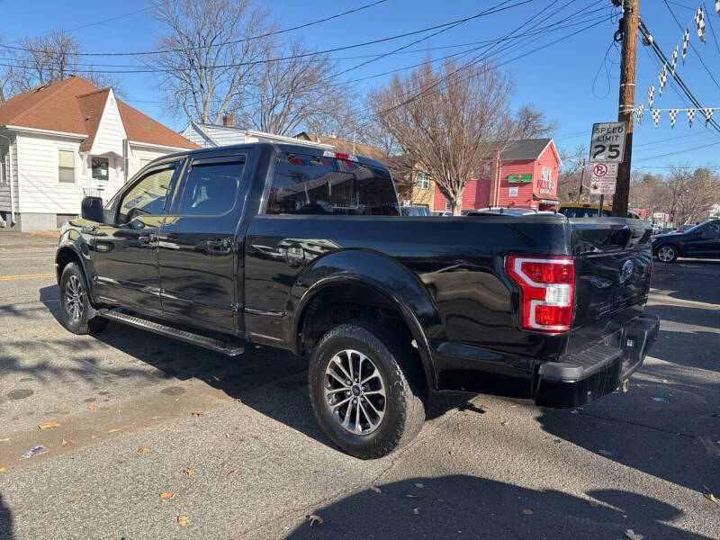 2020 Ford F-150 XLT photo 4