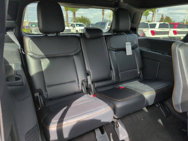 2025 Ford Expedition Tremor