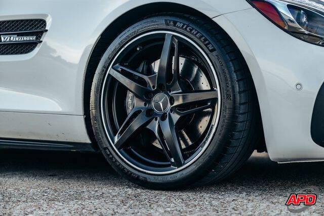 2017 Mercedes-Benz AMG GT