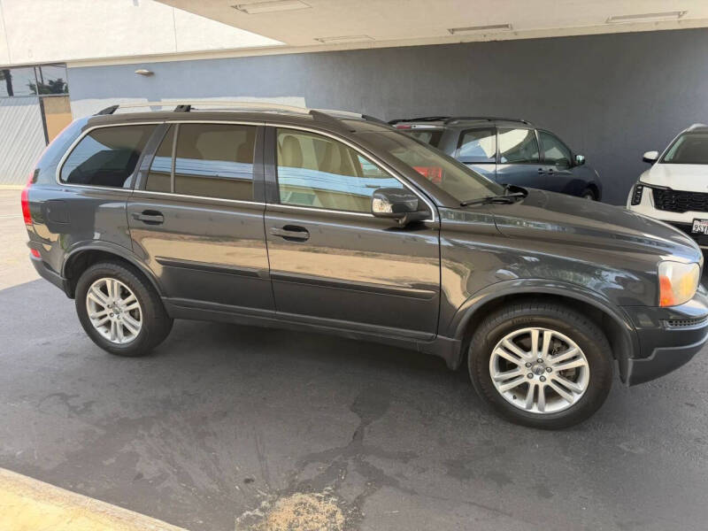 2011 Volvo XC90 3.2