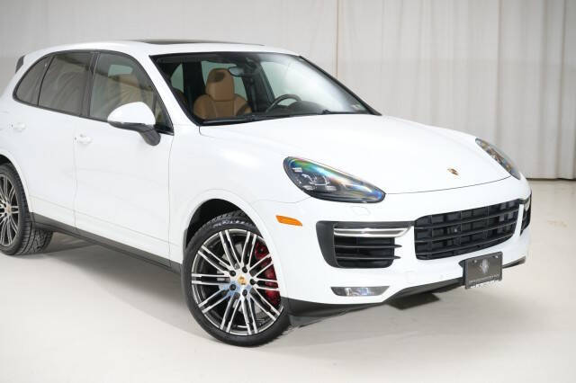 2017 Porsche Cayenne Turbo