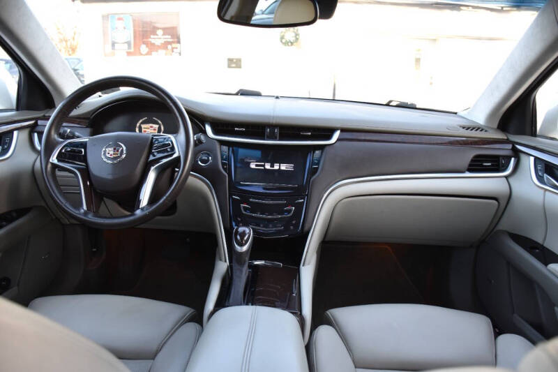 2013 Cadillac XTS Platinum Collection