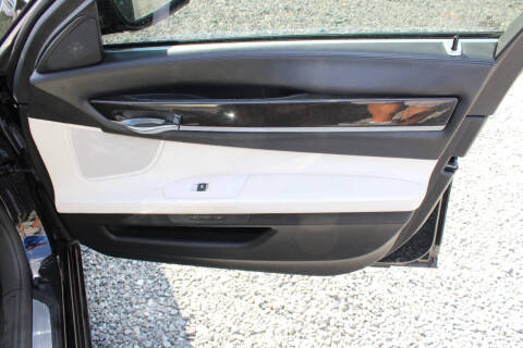 2013 BMW 7 Series 750Li xDrive