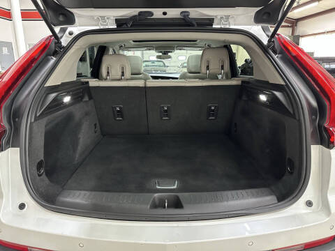 2019 Cadillac XT4 Luxury