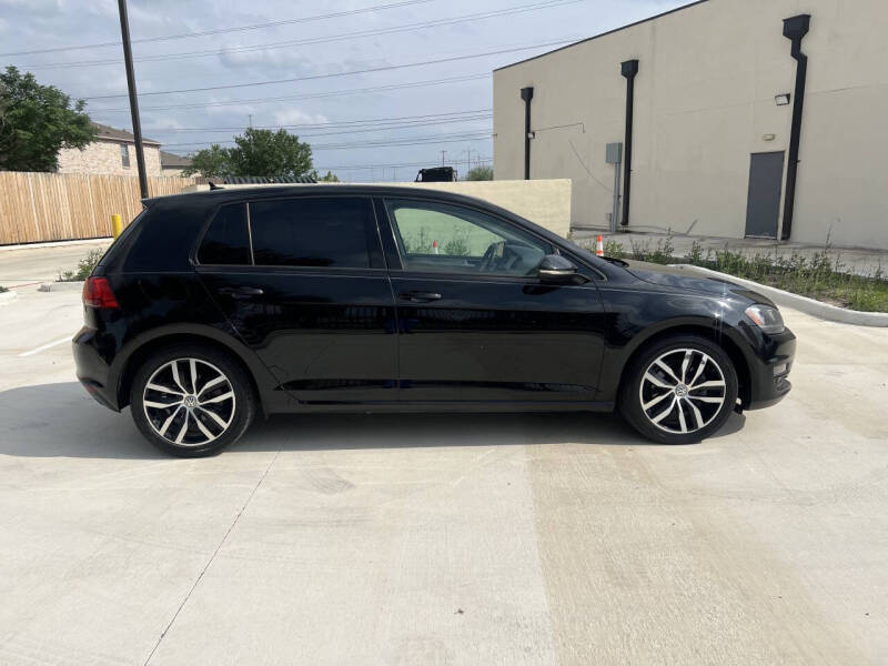 2016 Volkswagen Golf TSI SE