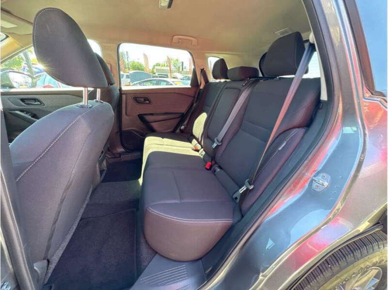 2023 Nissan Rogue S - Photo 15