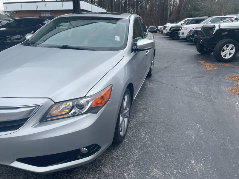 2013 Acura ILX 2.0L w/Premium