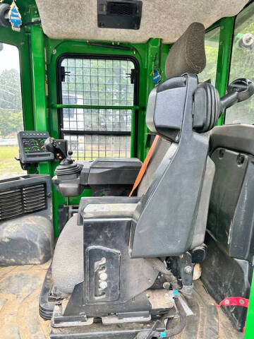 2022 John Deere 843L-II