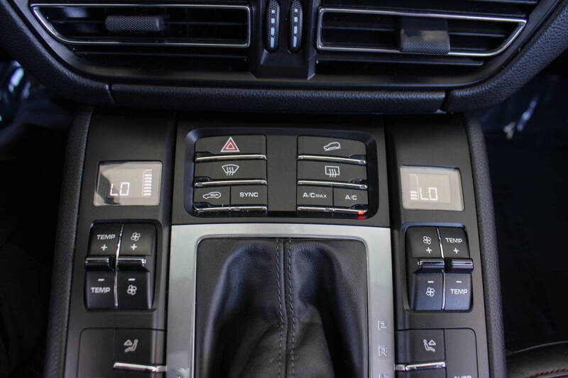 2019 Porsche Macan