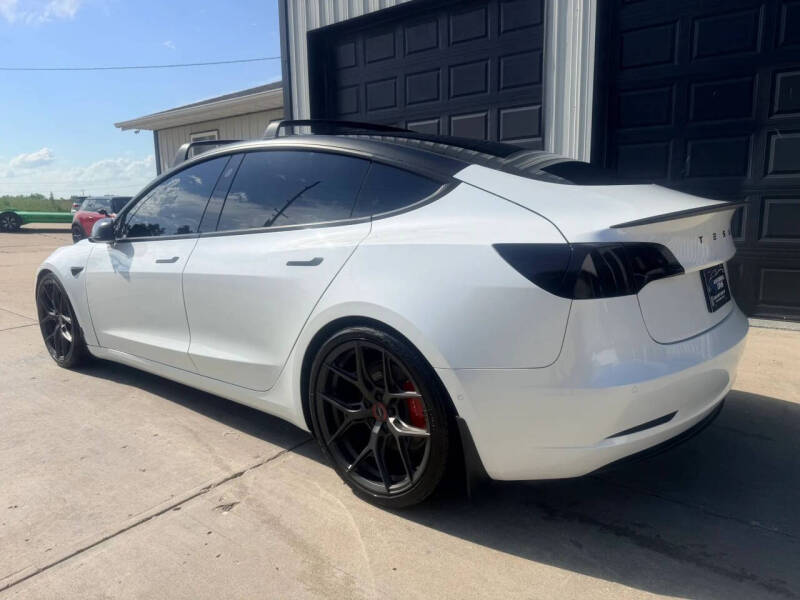 2021 Tesla Model 3 Performance