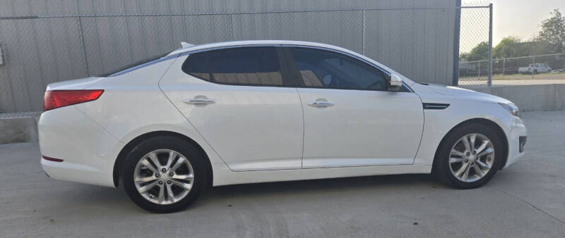 2013 Kia Optima EX photo 9