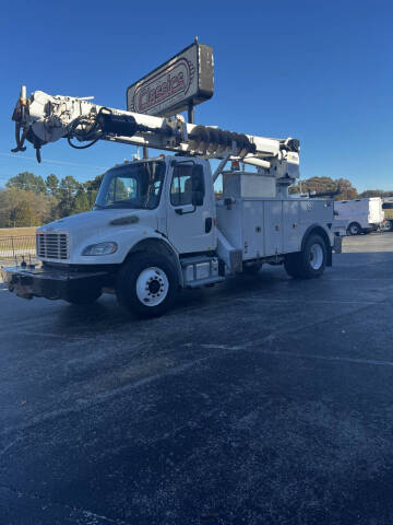 2019 Freightliner M2 106