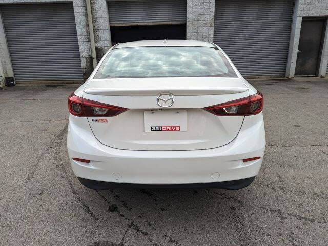 2018 Mazda MAZDA3 Grand Touring