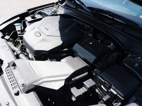 2017 Kia Cadenza Limited