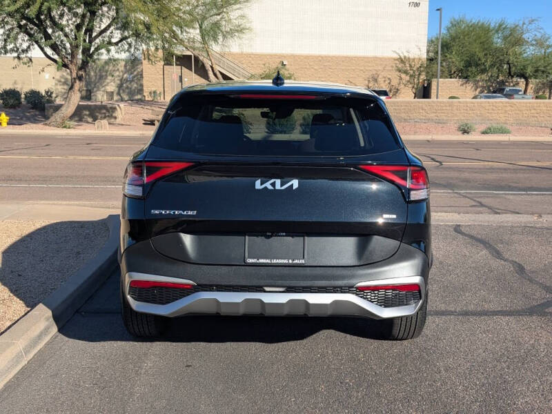 2023 Kia Sportage Hybrid LX