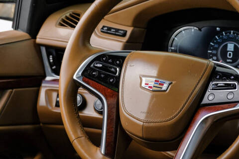 2017 Cadillac Escalade ESV Platinum