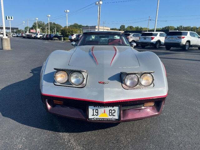 1982 Chevrolet Corvette 2