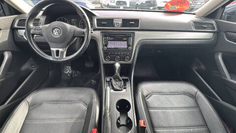 2015 Volkswagen Passat 1.8T Limited Edition