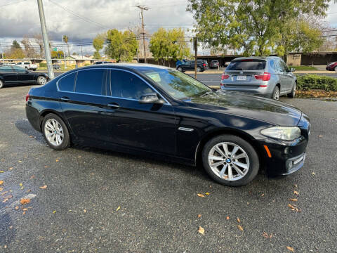 2015 BMW 5 Series 528i