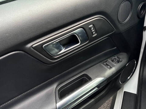 2021 Ford Mustang EcoBoost Premium