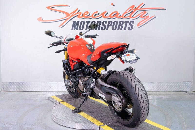 2015 Ducati Monster 1200 S Stripe