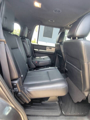 2017 Ford Expedition XLT