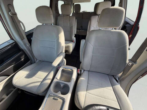 2011 Dodge Grand Caravan Crew