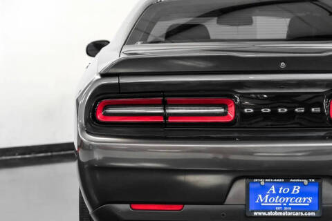 2020 Dodge Challenger SXT