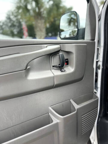 2015 Chevrolet Express 2500