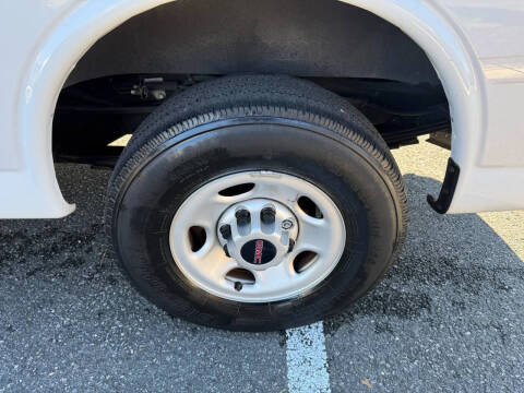 2022 GMC Savana 2500